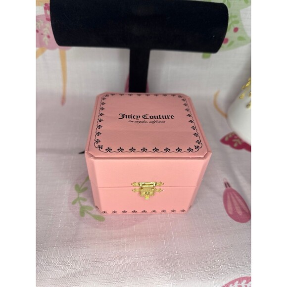 GOLD JUICY COUTURE HEART-SHAPED OCEAN THEMED WATCH - Picture 5 of 5